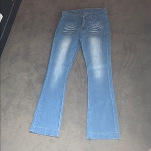 Flare Jeans!!